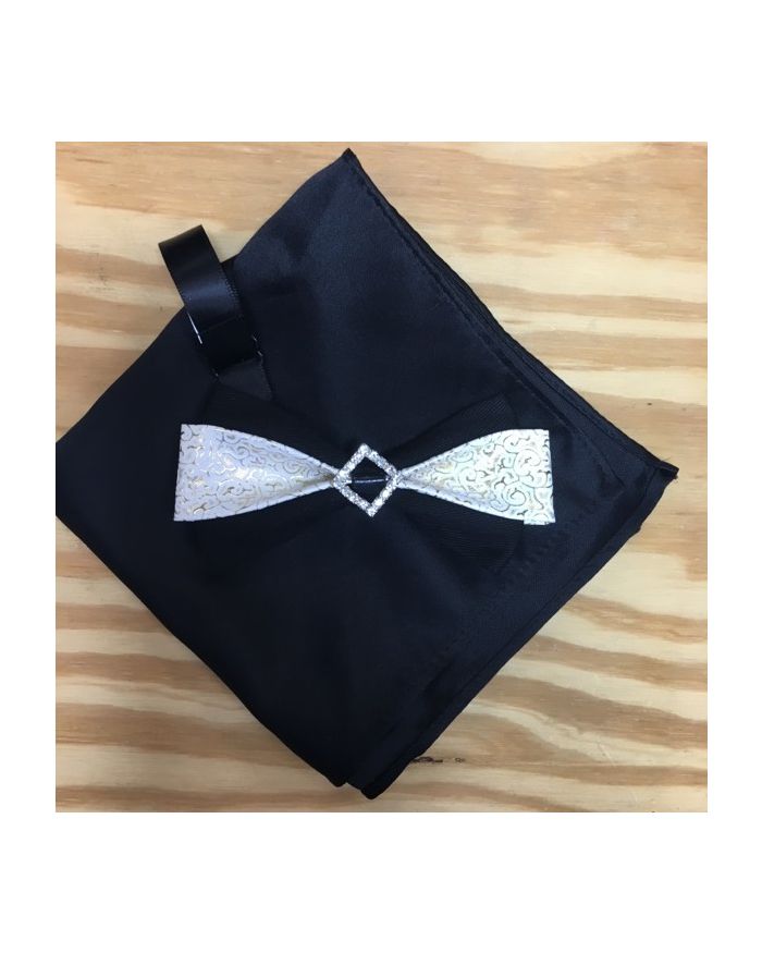 *Men's Diamond Look Middle with Creamy Details Shrunk Bow Tie + Solid Hanky
