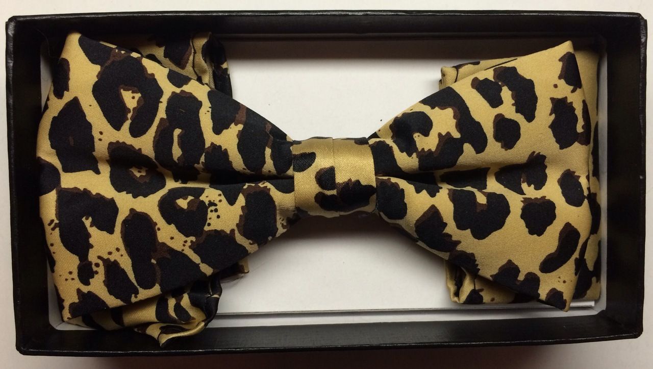 Men's Exotic Leopard Cheetah Print Bow Tie + Hanky - Gold & Black
